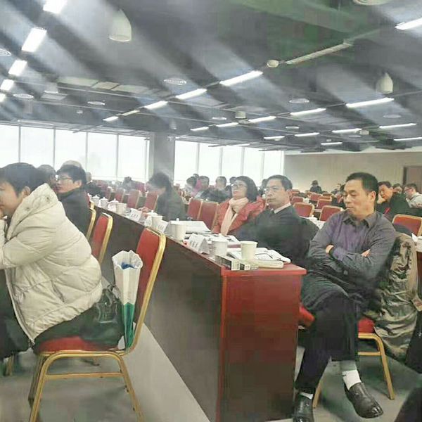 公司技術(shù)人員參加油氣回收、廢氣治理技術(shù)學(xué)習(xí)現(xiàn)場(chǎng)